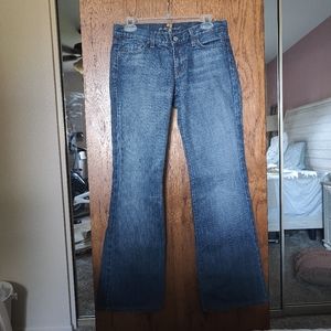 Seven For All Mankind Flare Jeans Size 28 100% cotton Light wash Made in USA